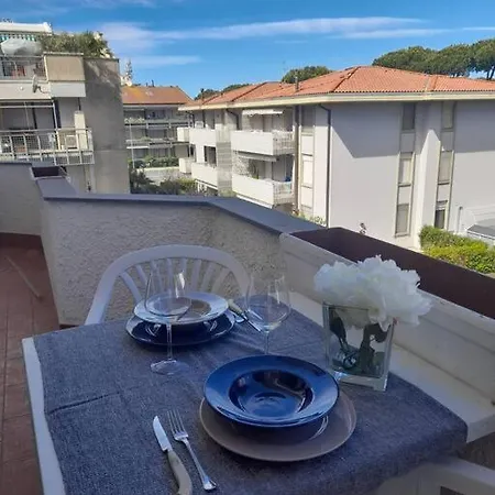 Apartment Le Rose Viareggio